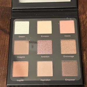 RealHer Dreams so Big Palette